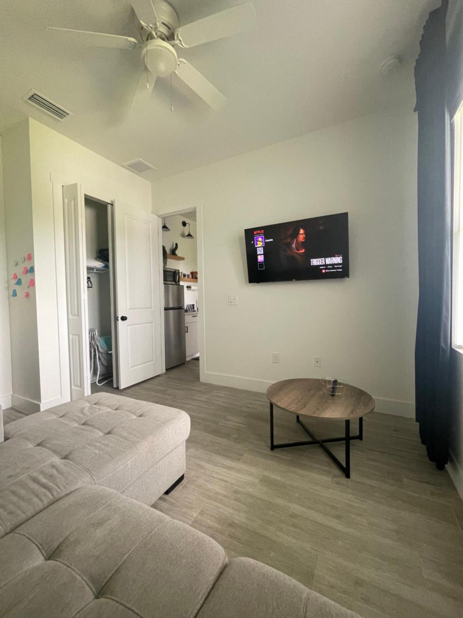 Casa Blanca Private Suite Lehigh Acres Kültér fotó
